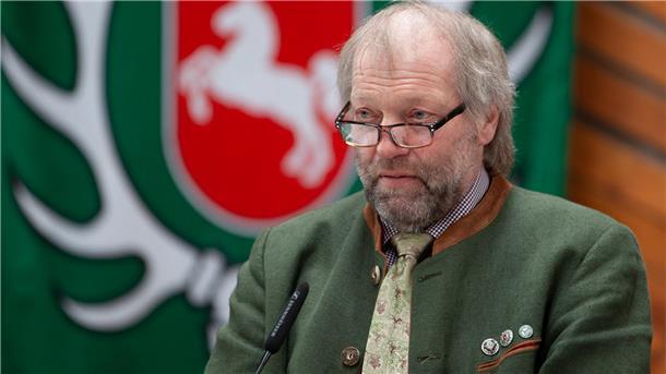 Jägertag in Nesse: Warum Jägern der hohe Schutzstatus des Wolfes zu weit geht Lüder Steinberg