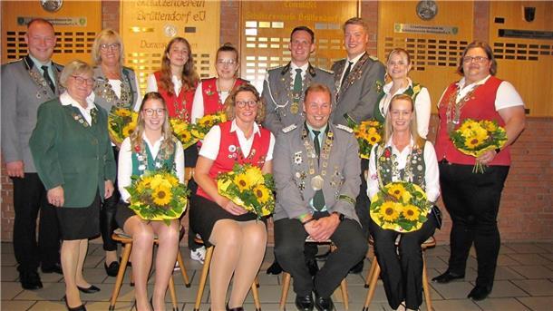 Die neuen Kreismajestäten werden ermittelt Ein Bild von dem aktuellen Kreiskönigshaus, dessen Amtszeit sich dem Ende neigt.