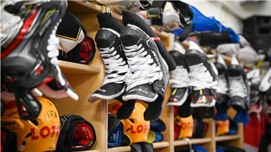 Ein Blick in die Umkleidekabine der Fischtown Pinguins.