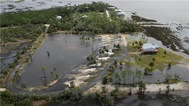 Sturmschäden durch „Idalia“ in Florida Ein Campingplatz in der Nähe von Keaton Beach ist überflutet.