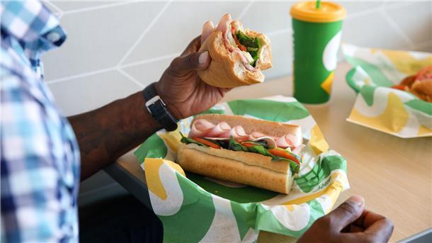 Hygienemängel in bekanntem Cuxhavener Schnellrestaurant aufgedeckt Ein Imbiss in Cuxhaven weist Mängel auf.