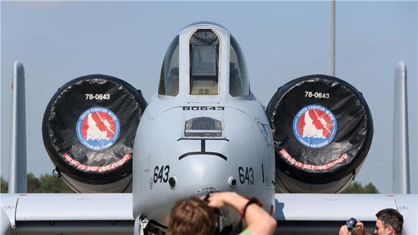 „Air Defender 2023“: Zehn Tage donnernde Kampfjets Ein Kampfflugzeug A10 der US-Airforce: Das größte Kontingent stellen die Vereinigten Staaten von Amerika.