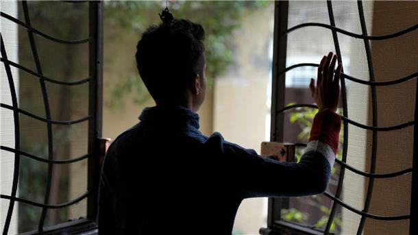 Pakistan streicht Selbstbestimmungsgesetz für Transmenschen Ein pakistanischer Transmann in Lahore. Neben Belästigung kommt es auch immer wieder zu Fällen von Tötung und Verschleppung.