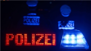 Verfolgungsfahrt endet in Fluss – Führerschein beschlagnahmt Ein Raser stürzt in der Nacht in die Hunte. (Symbolbild)