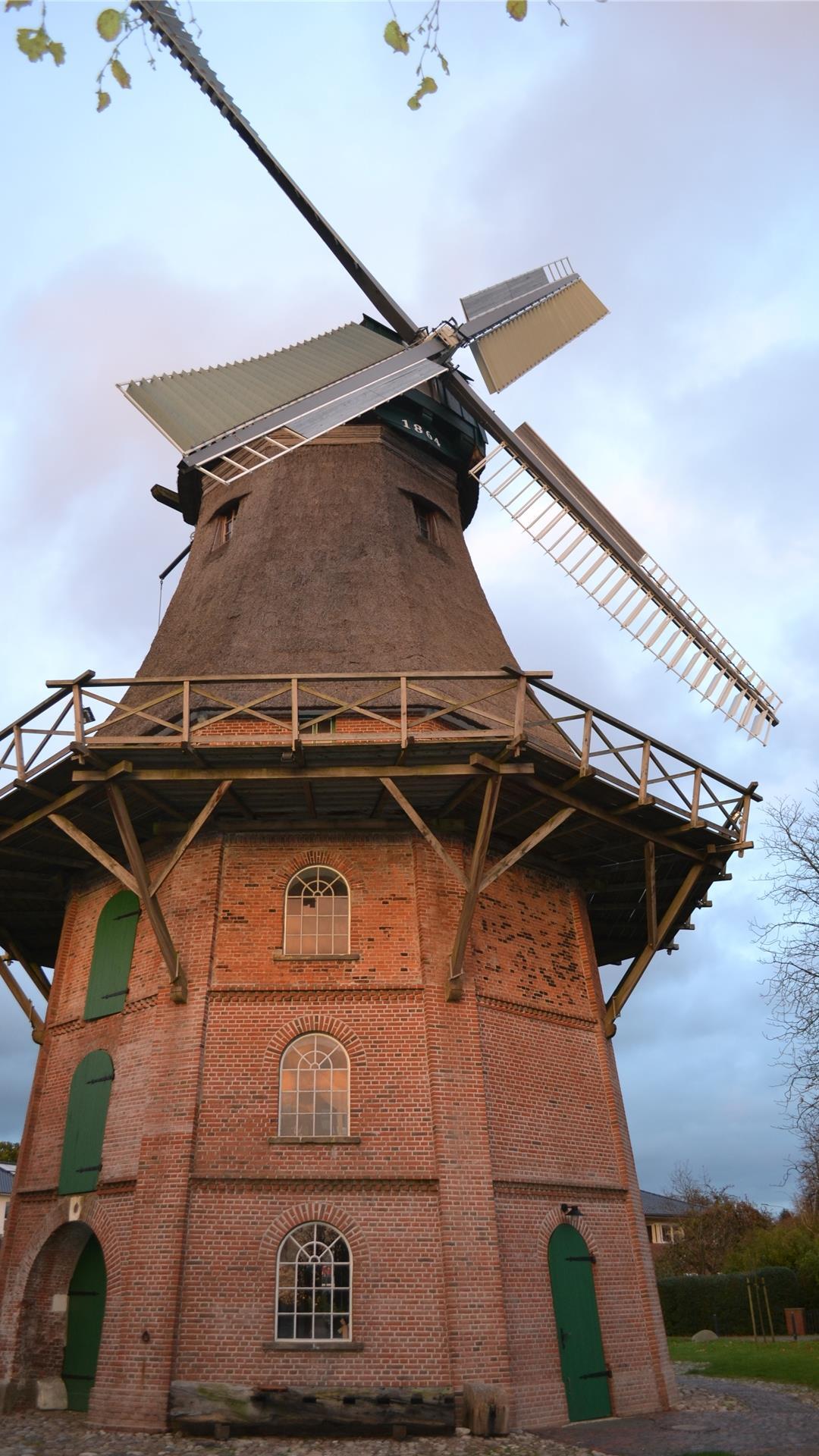 Ein Schmuckstück: Die mehr als 150 Jahre alte Mühle an der Schiffdorfer Bohlenstraße.