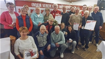 Ein Teil der vielen geehrten Sportlerinnen und Sportler des MTSV Selsingen.