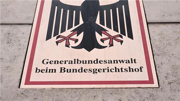 Weitere Verdächtige nach „Reichsbürger“-Razzia festgenommen Ein Terrornetzwerk soll den Staatsumsturz vorbereitet haben. Jetzt sind weitere Verdächtige festgenommen worden.