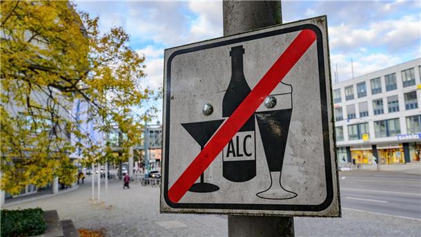 Dry January: Was bringt der Alkoholverzicht für einen Monat? Ein Trend breitet sich aus: Zunehmend Menschen verzichten im Januar auf den Konsum von Alkohol. (Symbolbild)