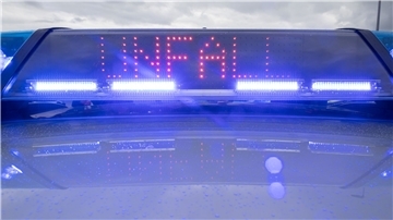 Ein Unfall mit hohem Sachschaden rief in Butjadingen die Polizei auf den Plan (Symbolbild).