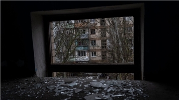 Ein während eines russischen Angriffs zerstörtes Gebäude in Cherson.