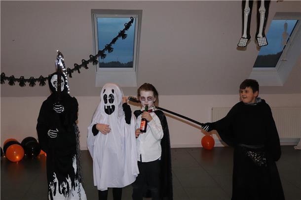 Ein wenig Grusel und doch jede Menge an Spaß und Freude: Der TuS Tarmstedt verwa...