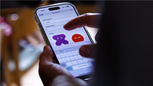 Online sein lernen mit neuer App Eine App soll Jugendliche vor einer Onlinesucht schützen.
