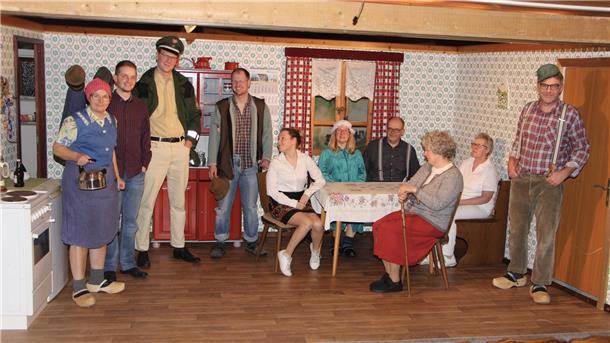Eine eingespielte Truppe: Die Laienschauspieler der Freiwilliger Feuerwehr Lintig-Meckelstedt haben mit ihren ersten Aufführungen bereits begeistert, weitere sind in Kürze geplant.