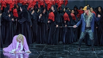Eine Szene aus der Oper „Götterdämmerung“. 