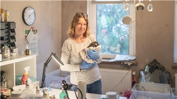 Eines der jüngsten Tiere, welches bei Susanne Müller aktuell genesen und wachsen darf.