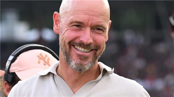 Nach Unwetter: Turbulenter Sieg für ten Hag und Leverkusen Einstand geglückt: Leverkusens neuer Trainer Erik ten Hag.