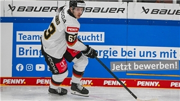 Eishockey-Nationalspieler Luis Schinko hielt es nicht lange in München aus. (Archivfoto)