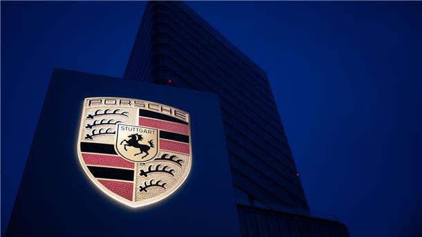 Porsche steigt in den Dax auf Ende September erst brachte Volkswagen die Tochter Porsche an die Börse. Wenige Monate später spielen die Stuttgarter bereits in der obersten Börsenliga.