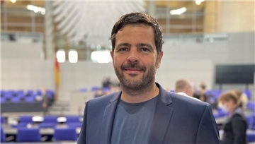Er möchte 2025 erneut in den Bundestag einziehen: Daniel Schneider (SPD).