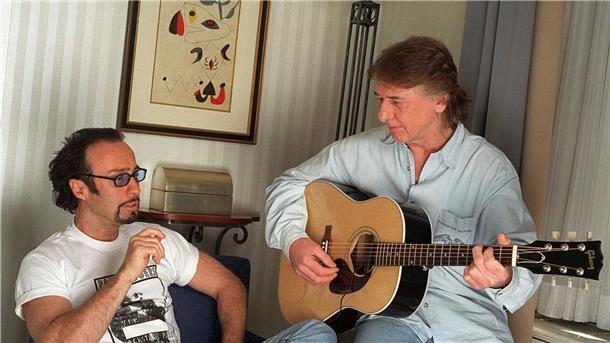 Bad-Company-Gitarrist Mick Ralphs gestorben „Er war mein Freund, mein Songwriting-Partner und ein großartiger und vielseitiger Gitarrist, der den größten Sinn für Humor hatte“, schrieb Paul Rodgers über seinen Band-Kollegen Mick Ralphs. (Archivfoto)