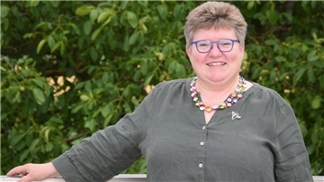 Erhält das Verdienstkreuz am Bande des Verdienstordens der Bundesrepublik Deutschland: Anke Husmann-Klaffke aus Rhadereistedt.