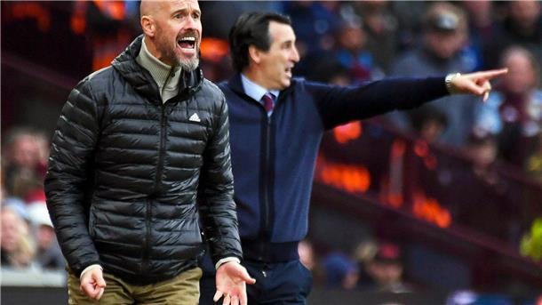 Erik ten Hag (l) droht bei Manchester United der Rauswurf.