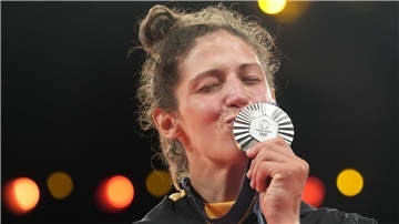 Erste Olympia-Teilnahme, erste Medaille: Miriam Butkereit holte in Paris Silber.