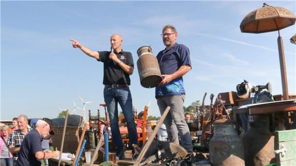 Ponys, Hühner, Milchkannen: Die schönsten Bilder vom Pferdemarkt-Montag Auktion