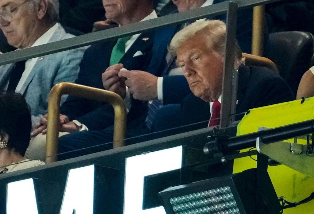 Erstmals war ein US-Präsident im Super-Bowl-Stadion