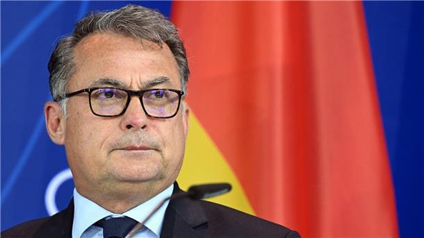 Bundesbank: Schrumpfende Wirtschaft und hohe Inflation 2023 Erwartet ab der zweiten Jahreshälfte 2023 eine Erholung: Joachim Nagel.