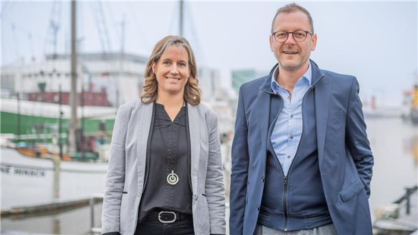 Klage zurückgezogen: Dezernentin Andrea Toense kann doch Anfang Januar starten Es bleibt dabei: Neuer hauptamtlicher Sozialdezernent wird nach der Wahl SPD-Chef Martin Günthner und neue hauptamtliche Dezernentin für Gesundheit und Klimaschutz, Andrea Toense (SPD).