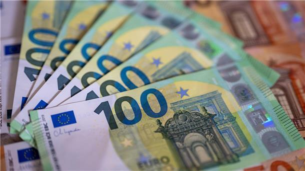 Söders Klage: Existenzbedrohender Angriff auf das Land Bremen Geldscheine