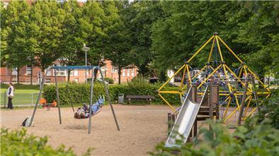 Heimat-Check in Bremerhaven: Schwächelt Geestemünde bei den Familien? Einweihung und Eröffnung des neugestalteten Spielplatz im Wohngebiet in der Wormser Straße in Geestemünde.