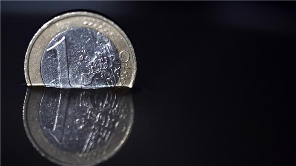 Bundesbank: Kampf gegen hohe Inflation noch nicht gewonnen „Es kann wohl noch bis Anfang 2025 dauern, bis die harmonisierte Inflationsrate in Deutschland wieder nachhaltig eine Zwei vor dem Komma hat“, sagt Bundesbank-Präsident Nagel.