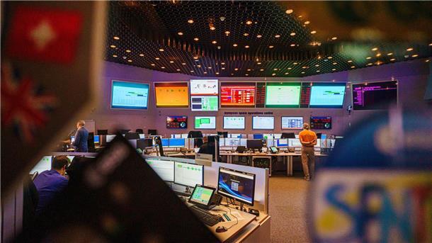 Esa-Mitarbeiter bereiten sich seit Monaten auf den Start vor.