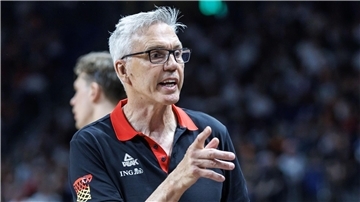 Ex-Nationaltrainer Gordon Herbert führte die deutschen Basketballer 2023 zum WM-Titel. (Archivbild)