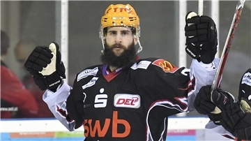 Ex-Pinguins-Verteidiger Cody Lampl hat den Rücktritt von seinem Rücktritt verkündet - und läuft in der Bayernliga auf.