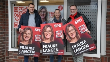 Fabian Bernert, Ines Olschewski und Michael Solty