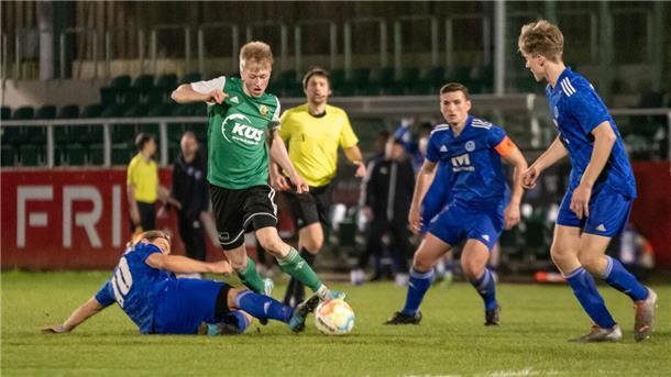 Fabio Gerke spielte in seiner ersten Saison bei den Männern groß auf und war Stammspieler in der Bezirksliga-Truppe. Jetzt geht er hoch in den Oberliga-Kader.