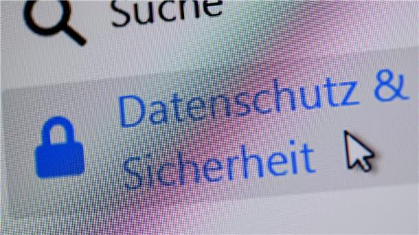 FDP-Politiker Benjamin Strasser sagte, die Datenschutzgrundverordnung sei vor allem für Ehrenamtliche eine Herausforderung.