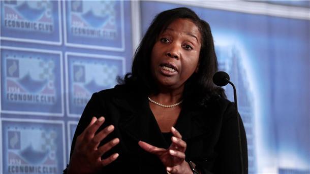 Fed-Gouverneurin Lisa Cook geht mit einer Klage gegen ihre Entlassung vor. (Archivbild)