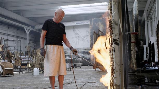 Die Filmstarts der Woche Feurige Kunst: Wim Wenders zeigt Anselm Kiefer bei der Arbeit.