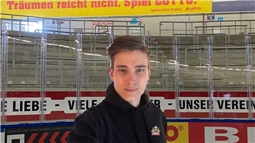 Filip Reisnecker wechselt aus Deggendorf zu den Fischtown Pinguins. 