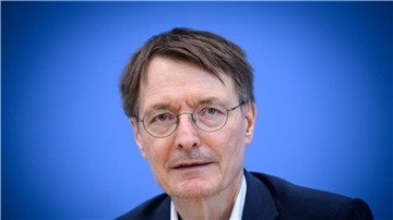 Folgt Gesundheitsminister Karl Lauterbach der Einladung nach Rimini?