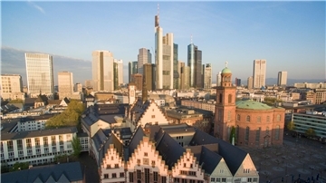 Frankfurt am Main ist aus der Rangliste der zehn lebenswertesten Städte der Welt verdrängt worden.