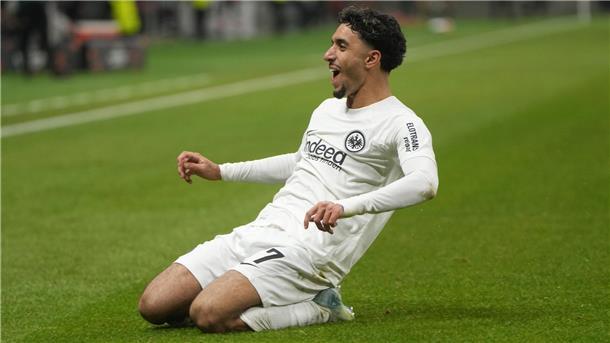 Marmoush-Show mit Rekord: „Gibt keinen besseren Freistoß“ Frankfurts Omar Marmoush begeisterte auch gegen Slavia Prag.