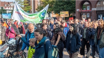 Demonstranten in Bremerhaven