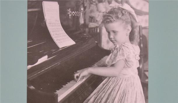 Carla Wolff um 1950 in Kolumbien