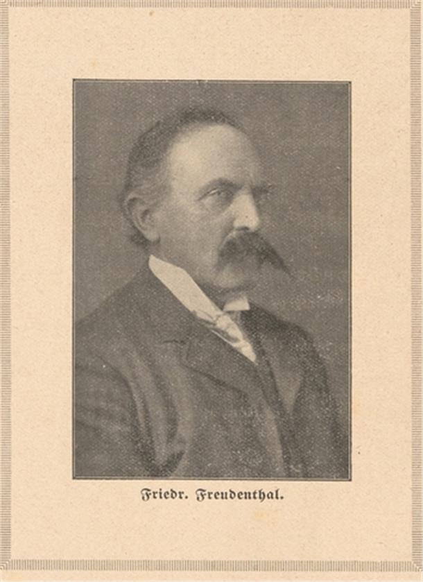 Eine Porträtfotografie von Friedrich Freudenthal.
