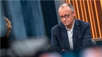 Friedrich Merz äußert sich zum Videobeweis